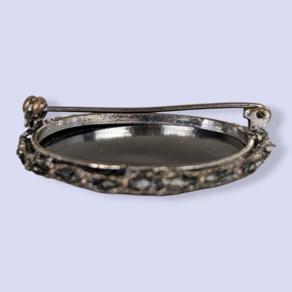 Vintage Onyx Oval Brooch - Picture 6 of 7